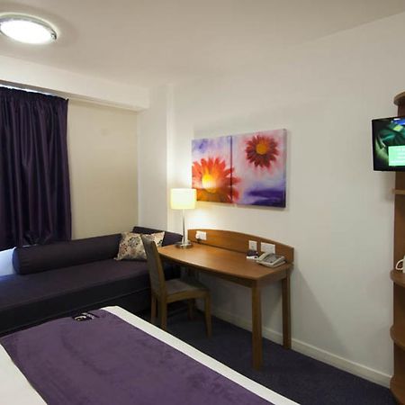Premier Inn Edinburgh Central Zewnętrze zdjęcie