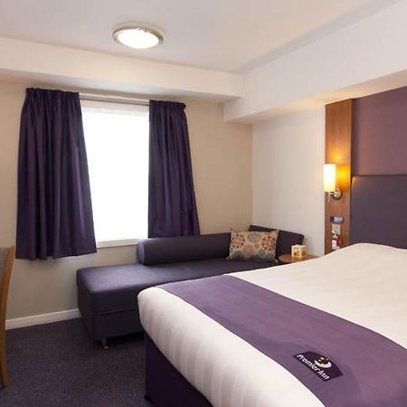 Premier Inn Edinburgh Central Zewnętrze zdjęcie