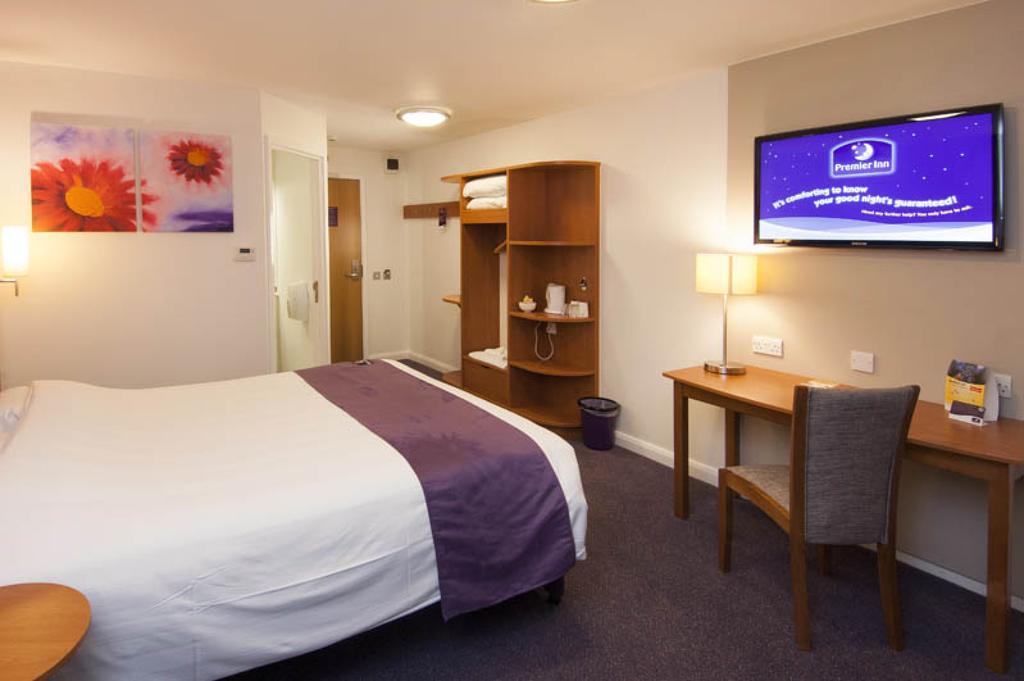 Premier Inn Edinburgh Central Zewnętrze zdjęcie
