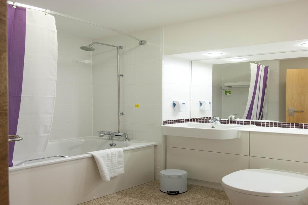 Premier Inn Edinburgh Central Pokój zdjęcie